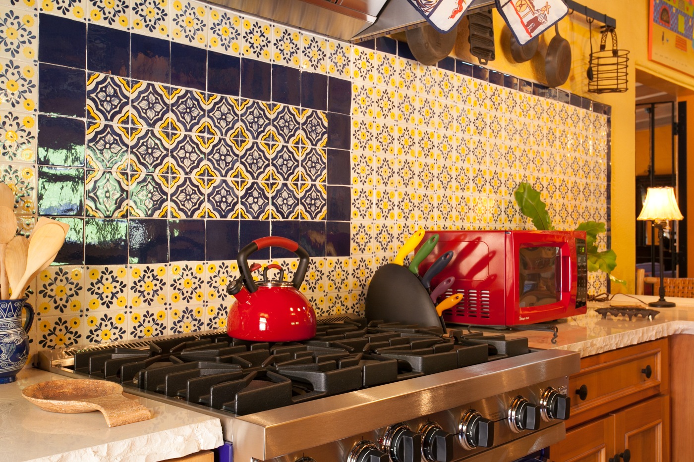 mexican kitchen bcksplash tiles